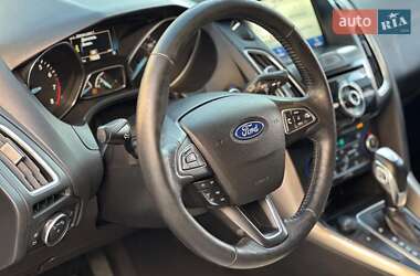 Седан Ford Focus 2018 в 