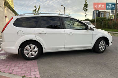 Универсал Ford Focus 2010 в 