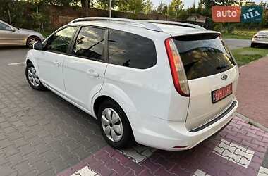 Универсал Ford Focus 2010 в 