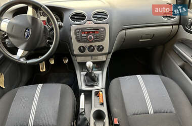Универсал Ford Focus 2010 в 