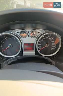 Хэтчбек Ford Focus 2008 в 