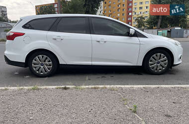 Универсал Ford Focus 2013 в 