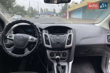 Универсал Ford Focus 2013 в 