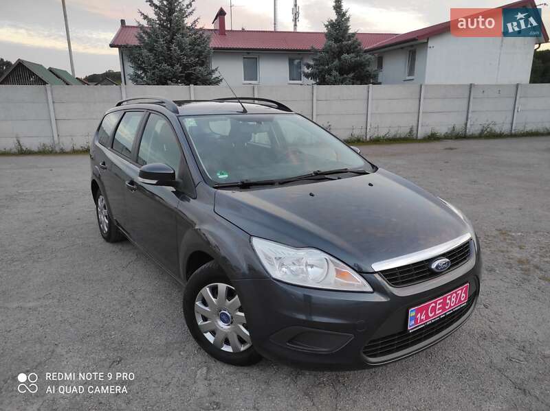 Универсал Ford Focus 2010 в 