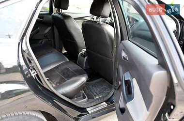 Седан Ford Focus 2011 в 