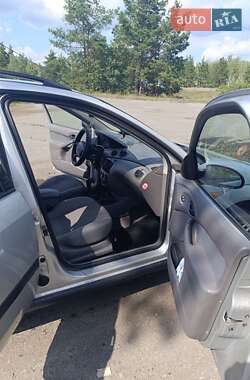 Универсал Ford Focus 2002 в 