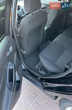 Хэтчбек Ford Focus 2018 в 