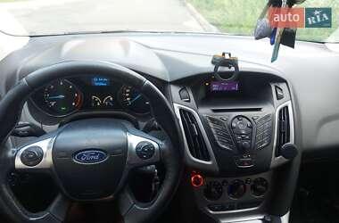 Универсал Ford Focus 2011 в 