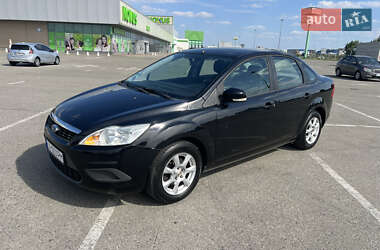 Седан Ford Focus 2008 в Киеве