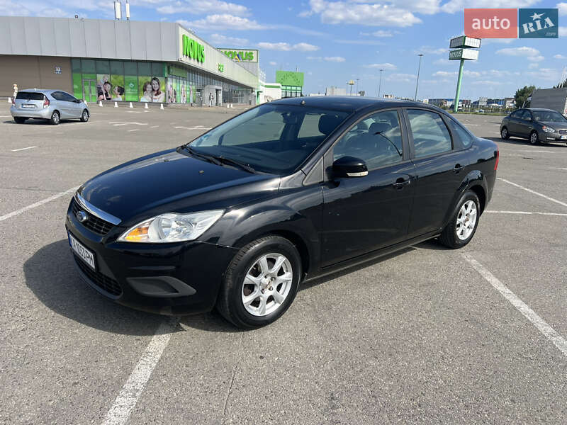 Седан Ford Focus 2008 в 