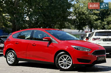 Хэтчбек Ford Focus 2016 в 