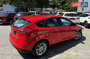 Хэтчбек Ford Focus 2016 в 