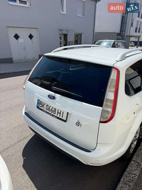 Универсал Ford Focus 2010 в Бродах