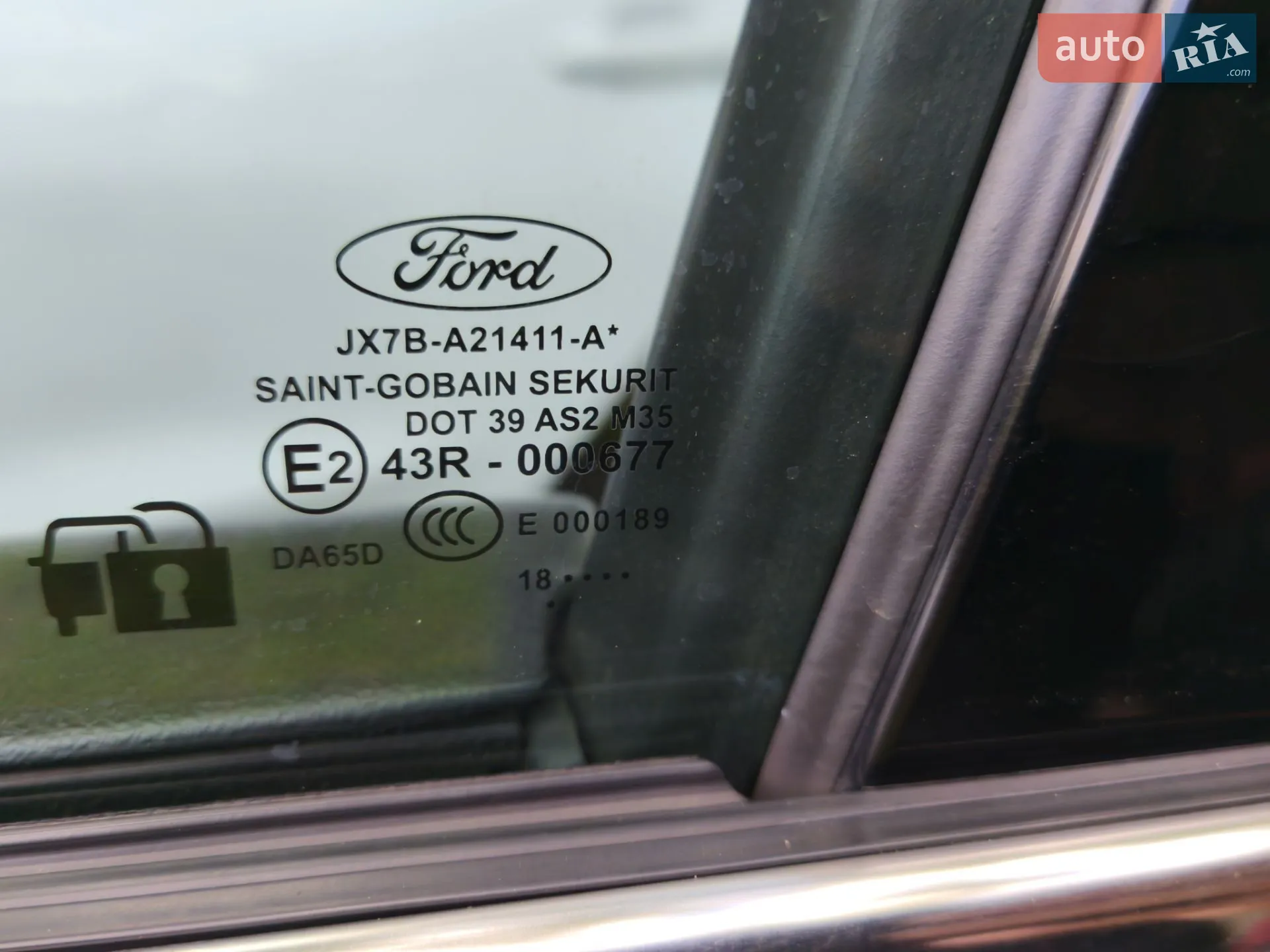 Ford Focus 2018 VIN WF0PXXGCHPJA85937 фото оголошення 21 з 23