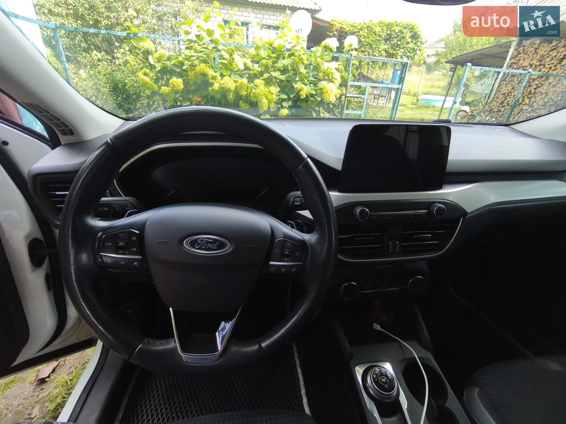 Ford Focus 2018 VIN WF0PXXGCHPJA85937 фото оголошення 17 з 23