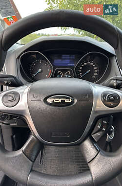 Универсал Ford Focus 2011 в 