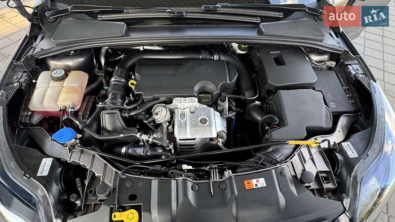 Седан Ford Focus 2013 в Миргороді