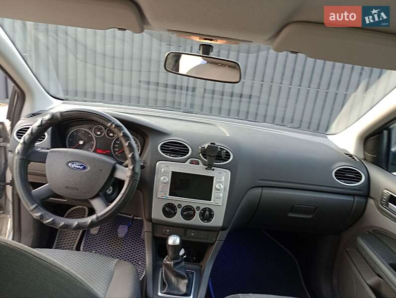 Универсал Ford Focus 2006 в Луцке фото 8 Универсал Ford Focus 2006 в Луцке