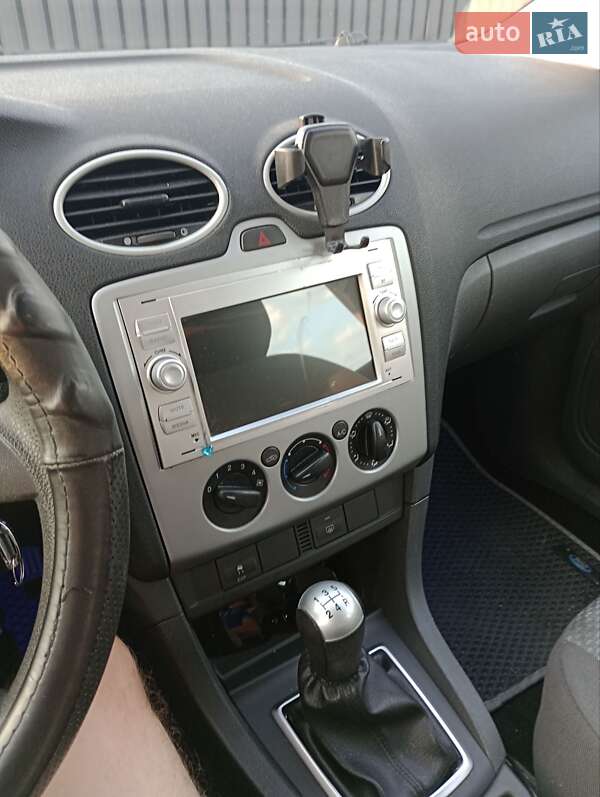 Универсал Ford Focus 2006 в Луцке фото 11 Универсал Ford Focus 2006 в Луцке