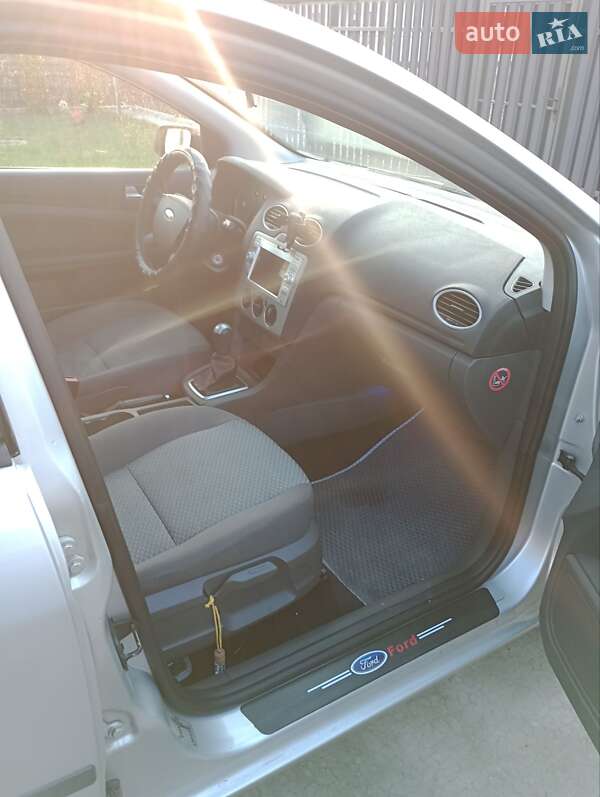 Универсал Ford Focus 2006 в Луцке фото 13 Универсал Ford Focus 2006 в Луцке