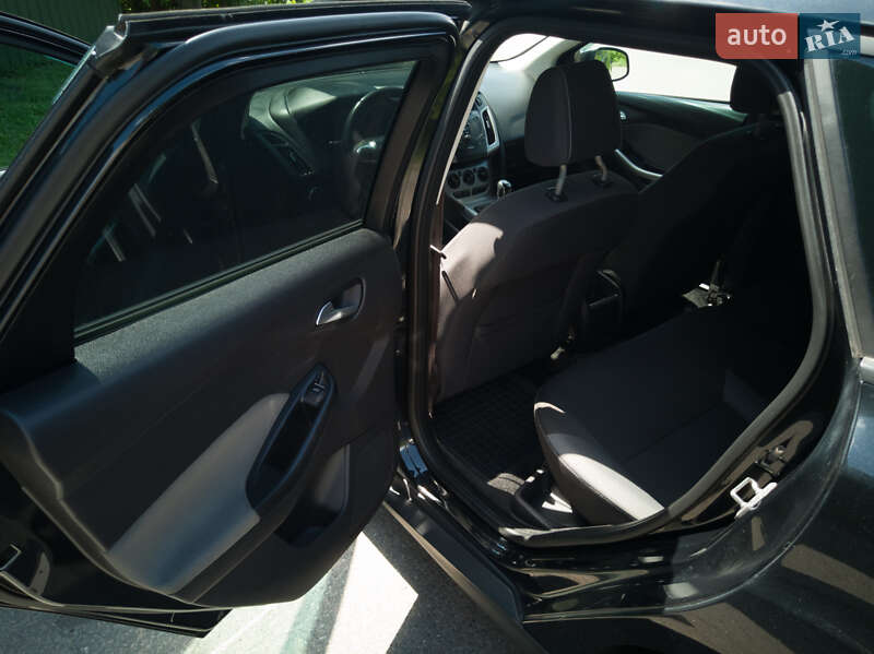 Универсал Ford Focus 2013 в Киеве