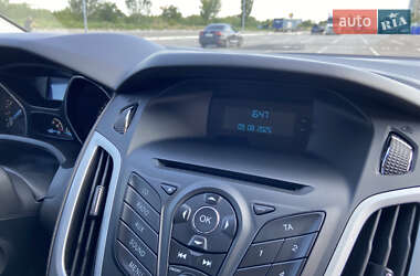 Универсал Ford Focus 2013 в 
