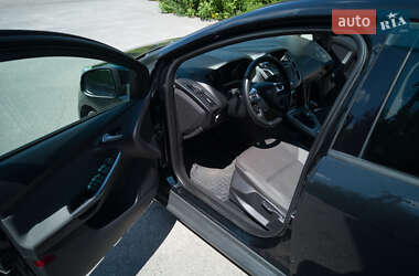 Универсал Ford Focus 2013 в 