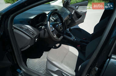 Универсал Ford Focus 2013 в 