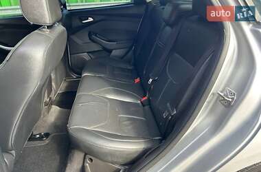 Седан Ford Focus 2016 в 