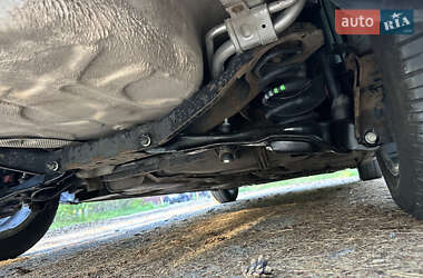 Хэтчбек Ford Focus 2011 в 