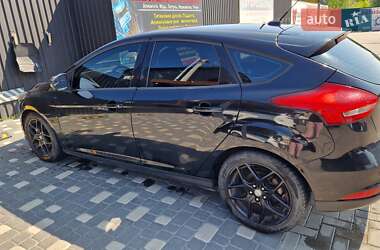 Хэтчбек Ford Focus 2016 в 