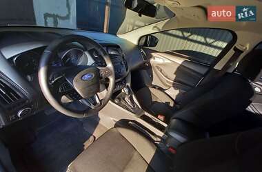 Седан Ford Focus 2017 в 