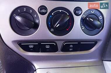 Универсал Ford Focus 2014 в 