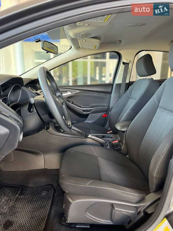 Седан Ford Focus 2016 в Николаеве