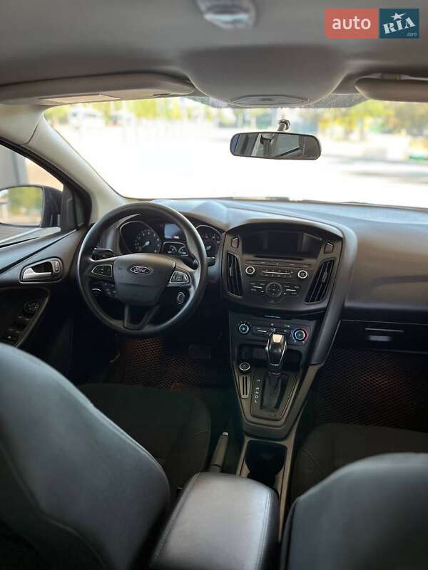 Седан Ford Focus 2016 в Николаеве