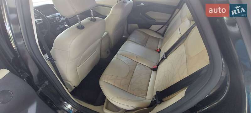 Хэтчбек Ford Focus 2013 в Киеве