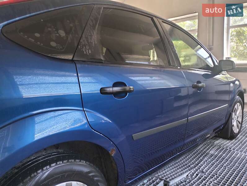 Хэтчбек Ford Focus 2007 в Белой Церкви