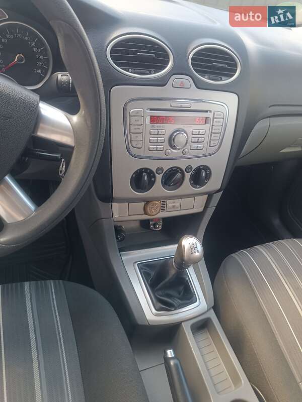 Универсал Ford Focus 2009 в Луцке