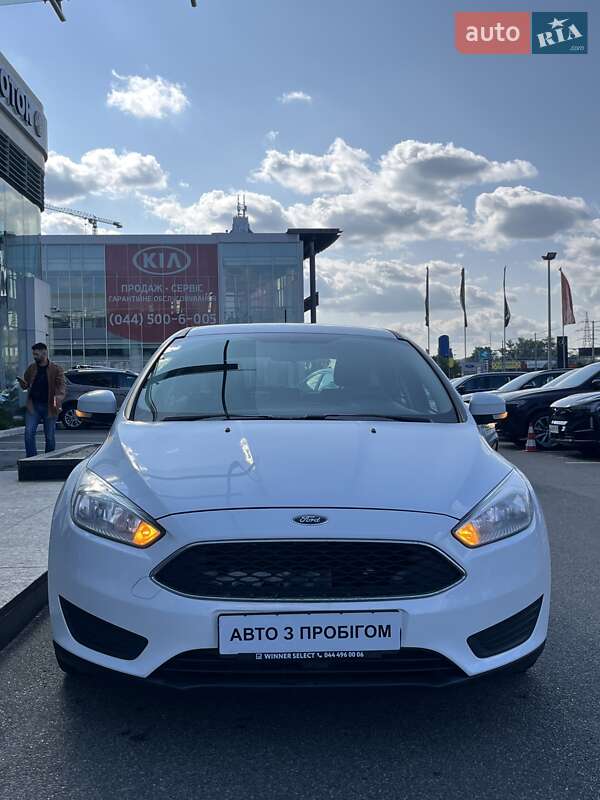 Хэтчбек Ford Focus 2017 в Киеве