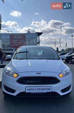 Хэтчбек Ford Focus 2017 в 