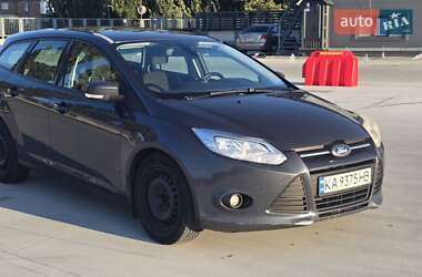 Универсал Ford Focus 2012 в 