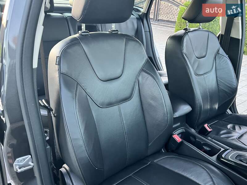 Седан Ford Focus 2015 в Ровно