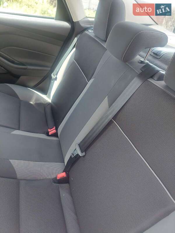 Седан Ford Focus 2013 в Ирпене