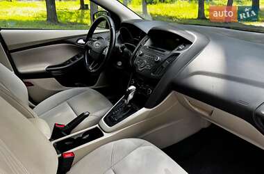 Седан Ford Focus 2016 в 