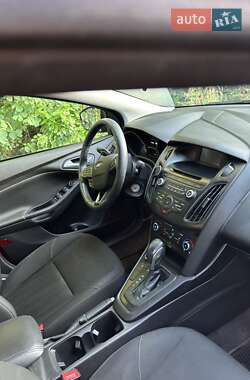 Седан Ford Focus 2017 в 