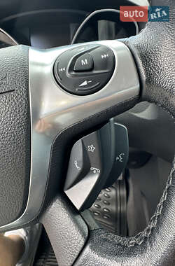 Хэтчбек Ford Focus 2012 в 