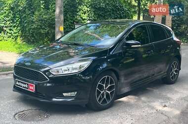 Хэтчбек Ford Focus 2015 в Киеве