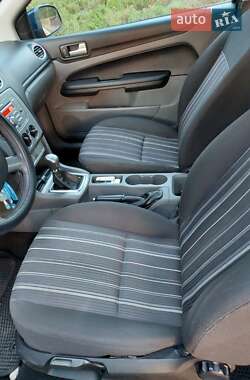 Хэтчбек Ford Focus 2008 в 
