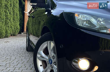 Универсал Ford Focus 2012 в 