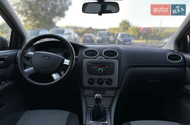 Универсал Ford Focus 2010 в 